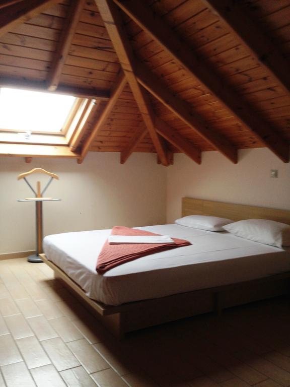 Kritikos Rooms モネンバシア 部屋 写真